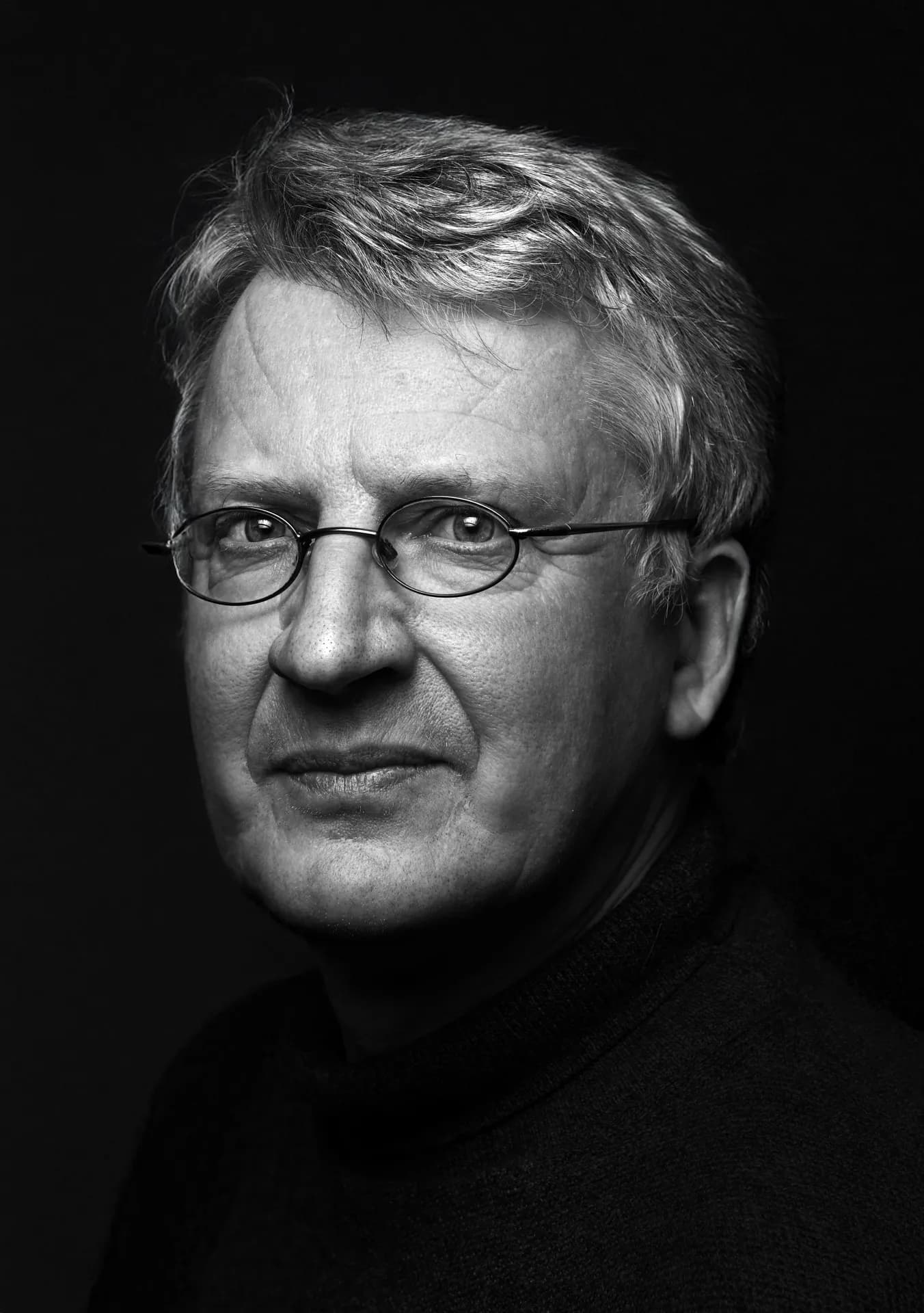 Tom Sauer